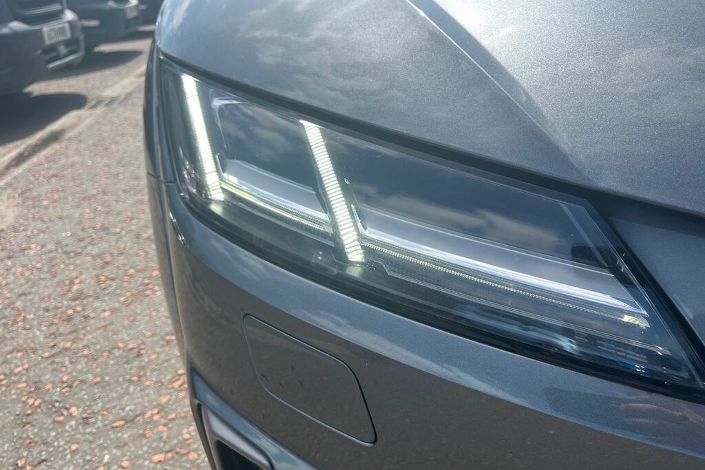 Audi TT S Line White #36