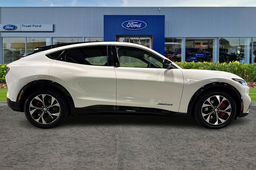 Ford Mustang Mach-E 258Kw Premium 91Kwh Awd White #3