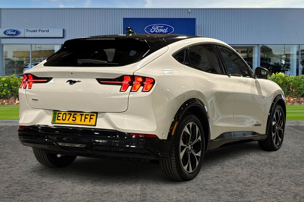 Ford Mustang Mach-E 258Kw Premium 91Kwh Awd White #4