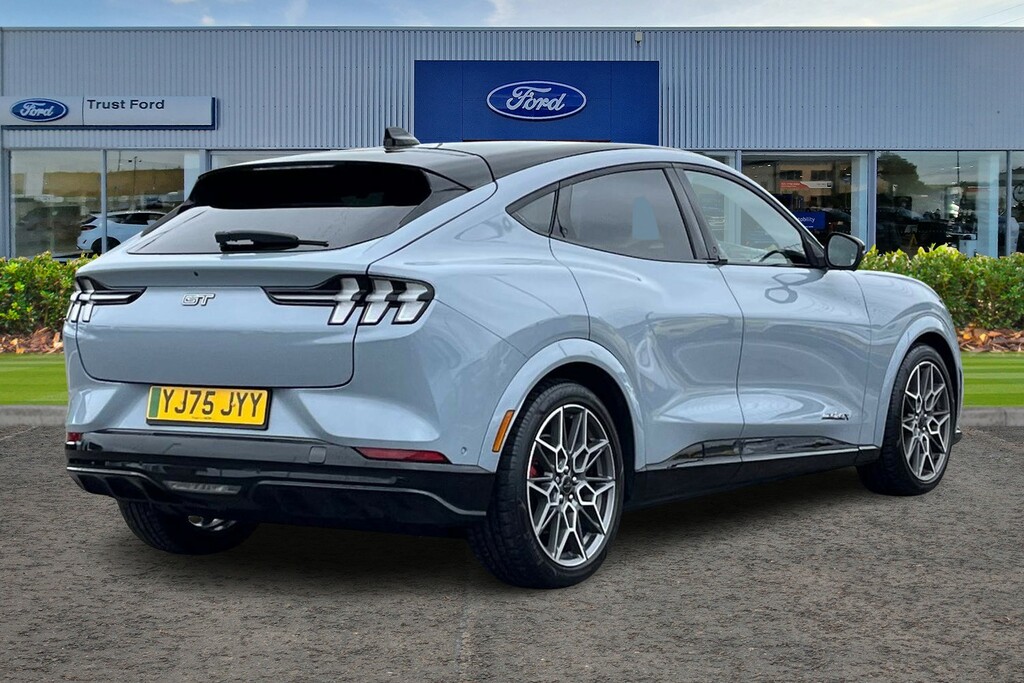 Ford Mustang Mach-E Extended Range 91Kwh Gt Suv Grey #4