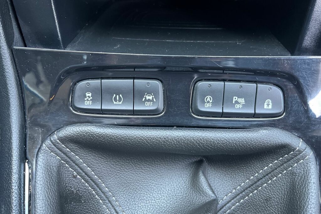 Vauxhall Grandland X Suv Blue #28
