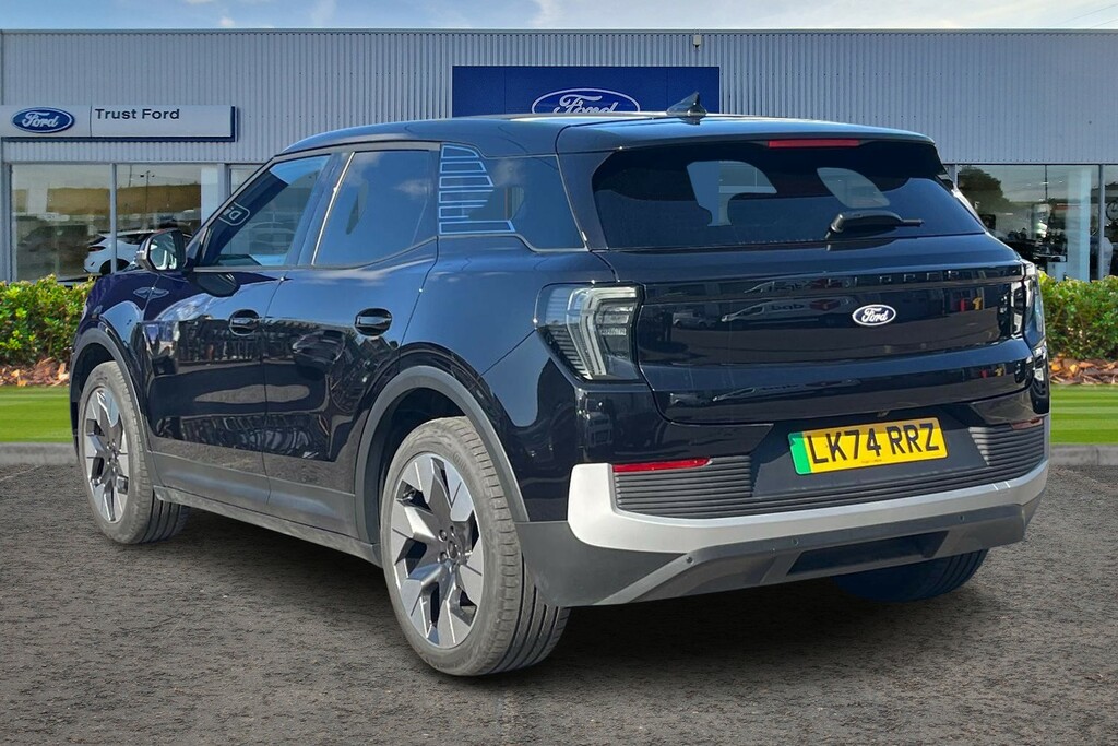 Ford Explorer Extended Range 77Kwh Premium Suv Black #2