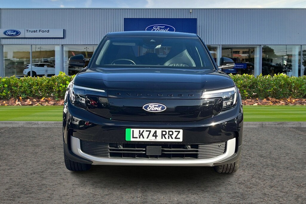 Ford Explorer Extended Range 77Kwh Premium Suv Black #6
