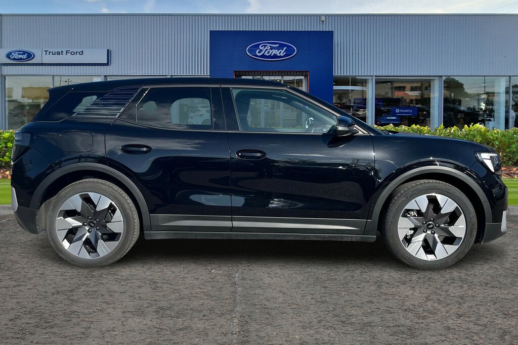 Ford Explorer Extended Range 77Kwh Premium Suv Black #3