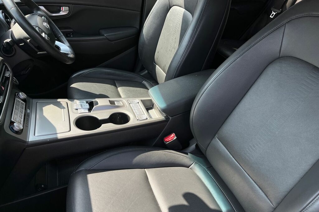 Hyundai Kona Hatchback Grey #19