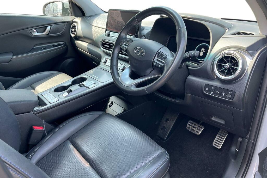 Hyundai Kona Hatchback Grey #9