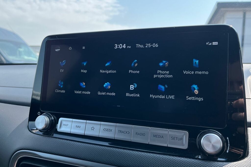 Hyundai Kona Hatchback Grey #32