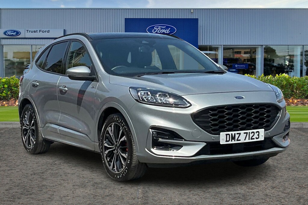Ford Kuga 1.5 Ecoboost 150 St-line X Edition Silver