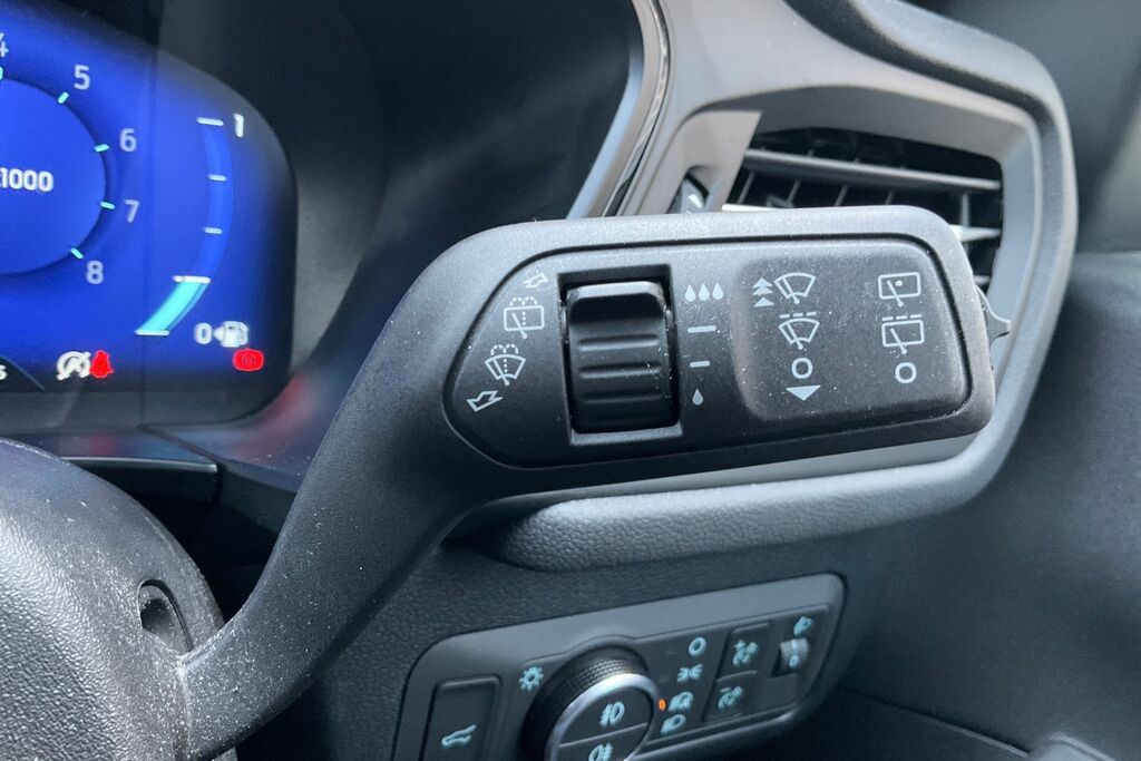 Ford Kuga 2.5 Fhev Graphite Tech Edition Cvt Grey #15