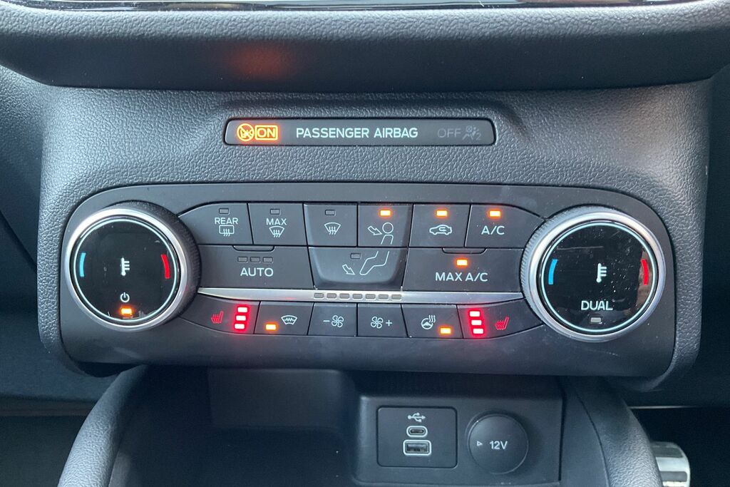 Ford Kuga 2.5 Fhev Graphite Tech Edition Cvt Grey #29