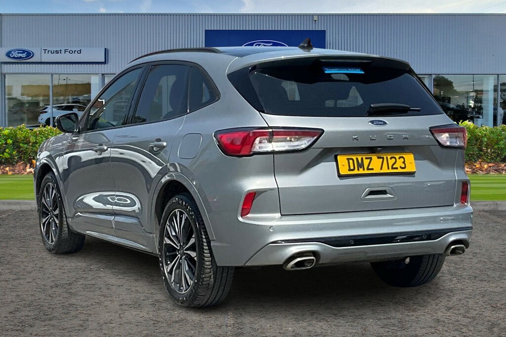 Ford Kuga 1.5 Ecoboost 150 St-line X Edition Silver #2