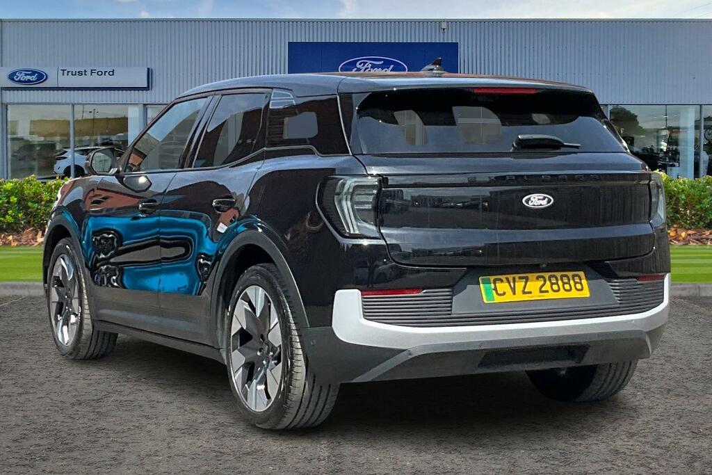 Ford Explorer Extended Range 77Kwh Premium Suv Black #2
