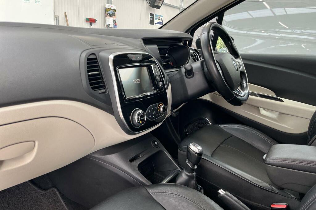 Renault Captur 0.9 Tce 90 Gt Line Black #18