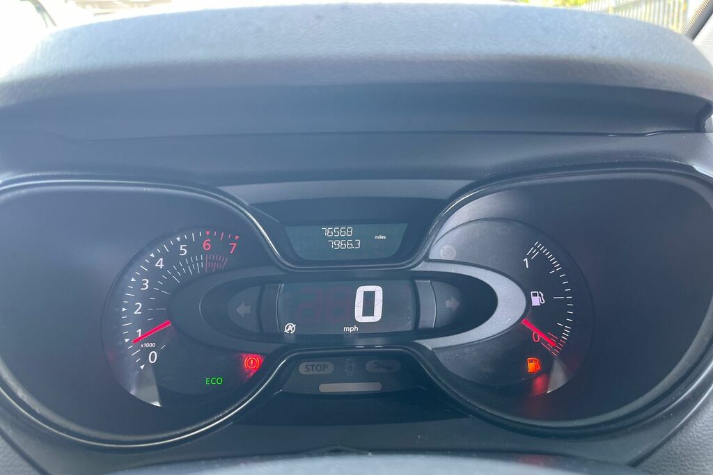 Renault Captur 0.9 Tce 90 Gt Line Black #13