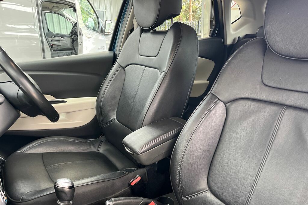 Renault Captur 0.9 Tce 90 Gt Line Black #19