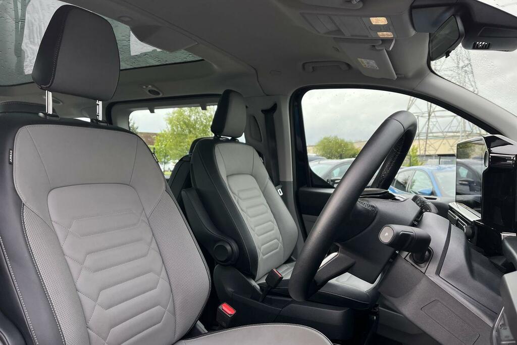 Ford Tourneo Custom Minibus Black #17