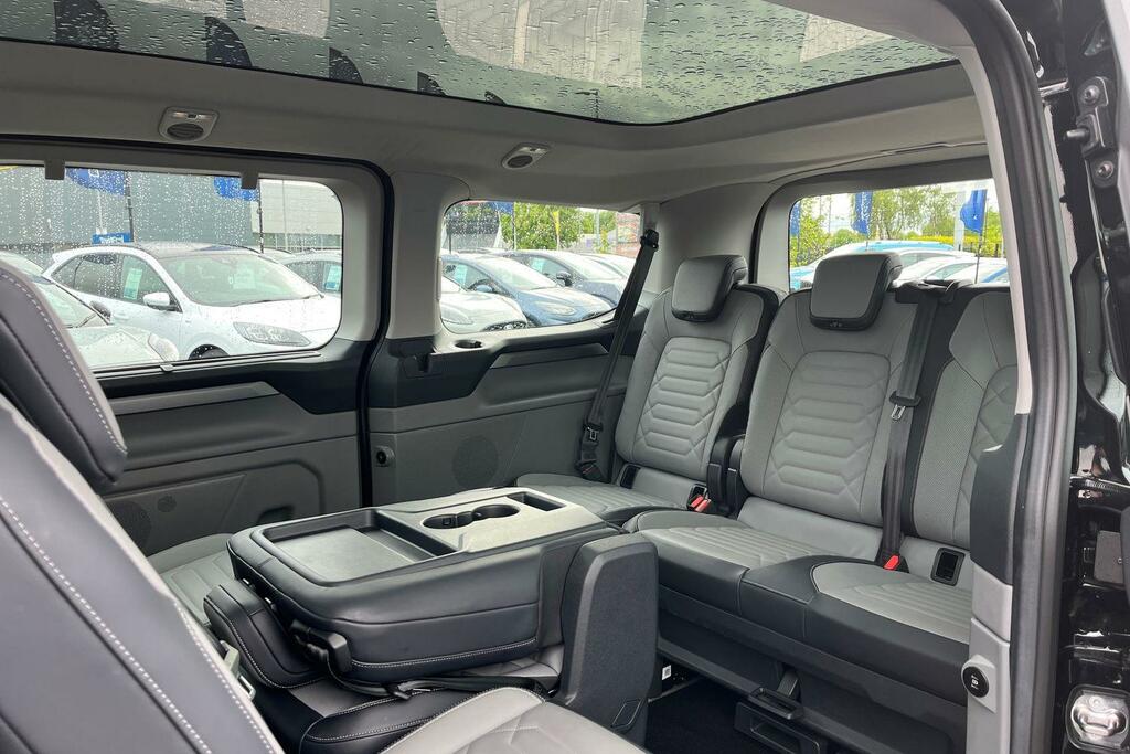 Ford Tourneo Custom Minibus Black #20