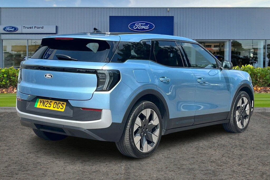 Ford Explorer Premium Blue #4