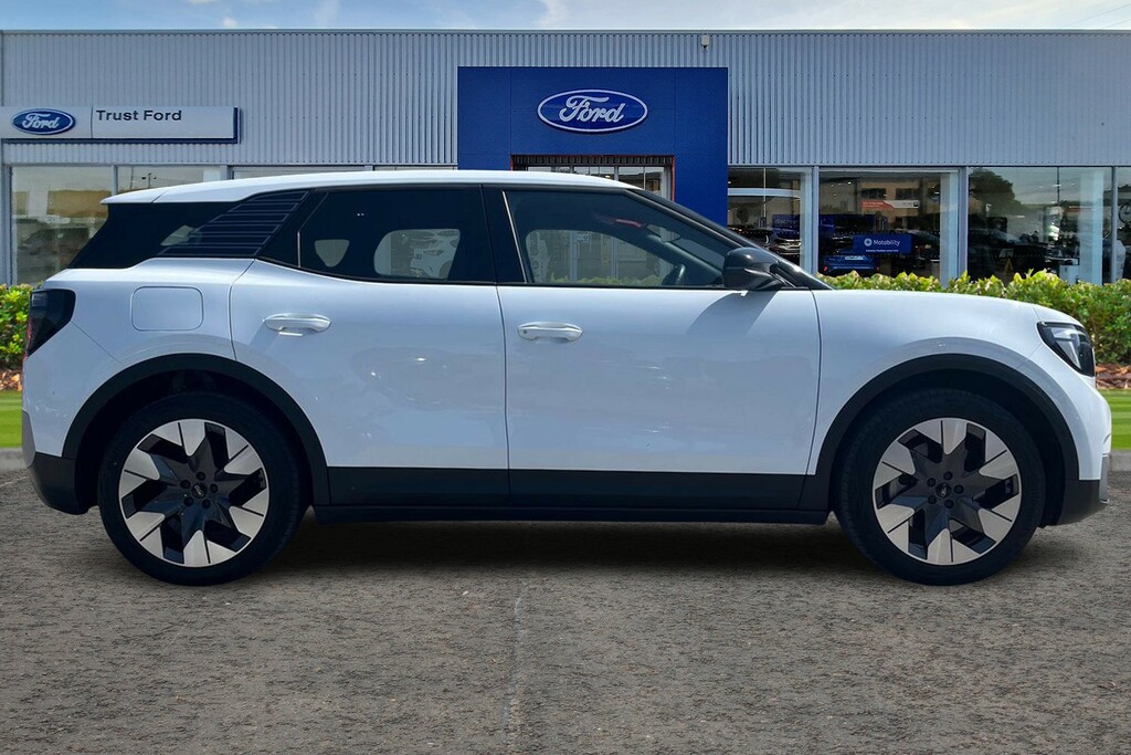 Ford Explorer Extended Range 77Kwh Premium Suv White #3