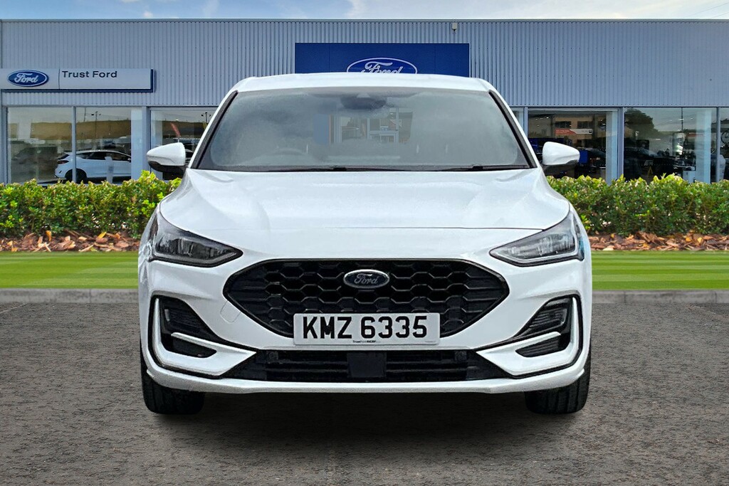 Ford Focus 1.0T Ecoboost Mhev St-line X Hatchback White #6