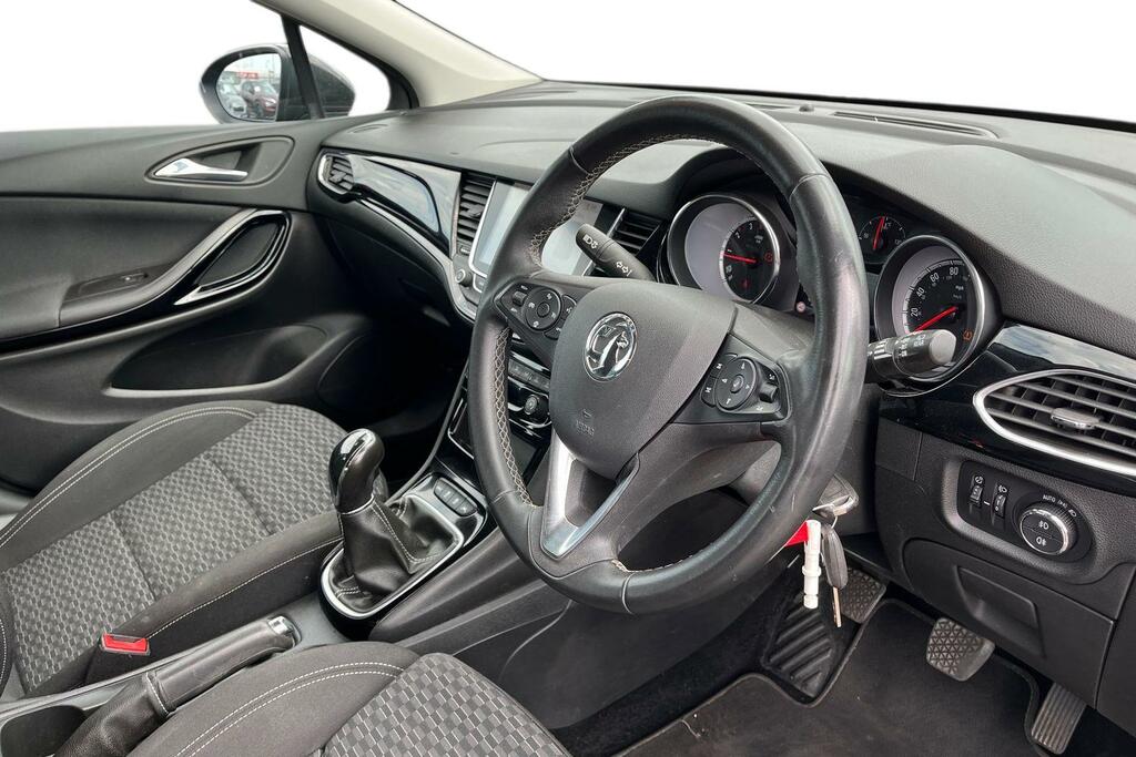 Vauxhall Astra 1.6 Cdti Ecotec Blueinjection Sri Nav Euro 6 Ss Silver #9
