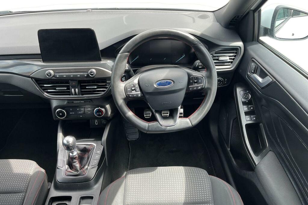 Ford Focus Hatchback 1.5T Ecoboost Vignale Euro 6 Ss Purple #11