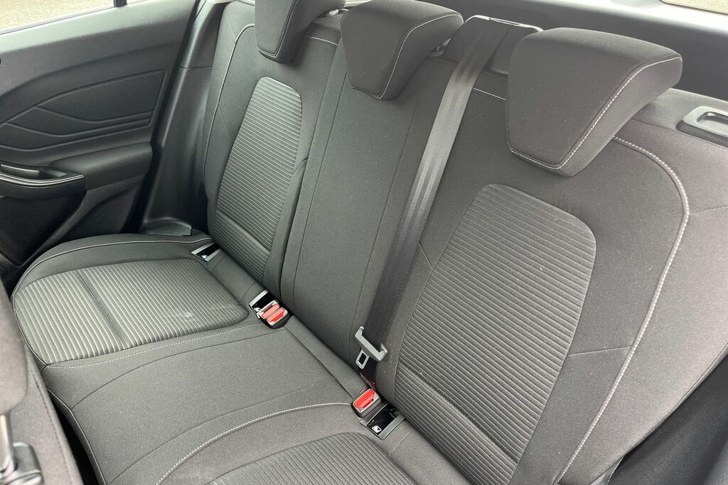 Ford Focus 1.0 Ecoboost Hybrid Mhev St-line X 2025 Grey #20