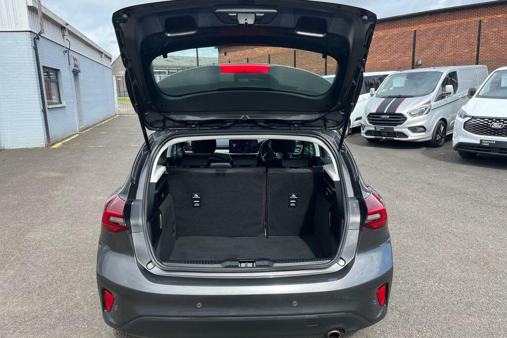 Ford Focus 1.0 Ecoboost Hybrid Mhev St-line X 2025 Grey #21