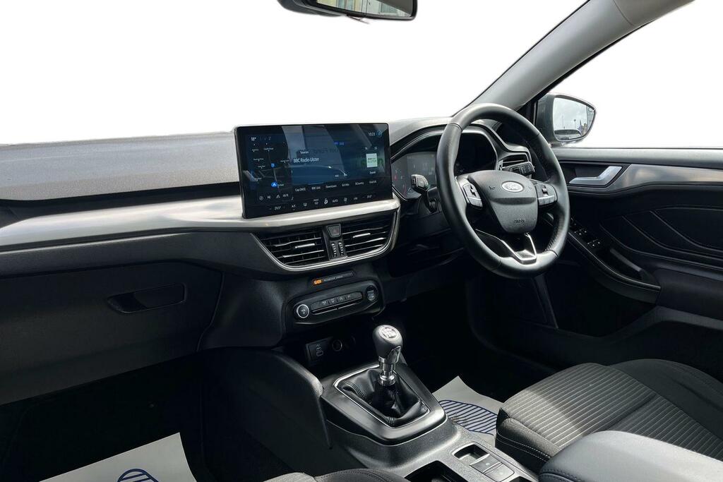 Ford Focus 1.0 Ecoboost Hybrid Mhev St-line X 2025 Grey #9
