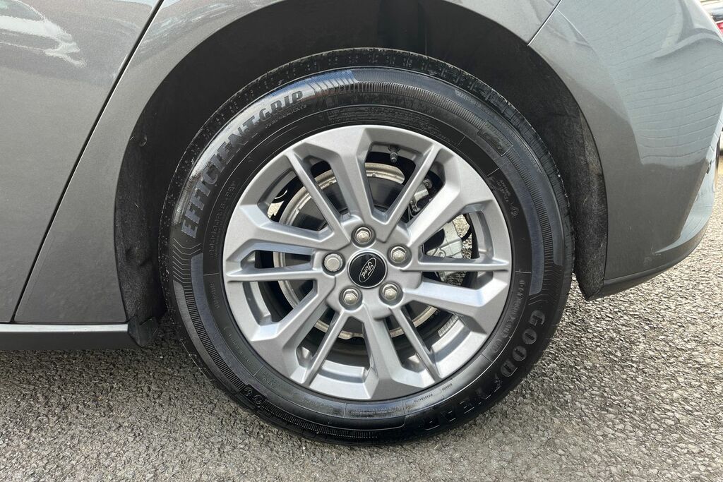 Ford Focus 1.0 Ecoboost Hybrid Mhev St-line X 2025 Grey #8