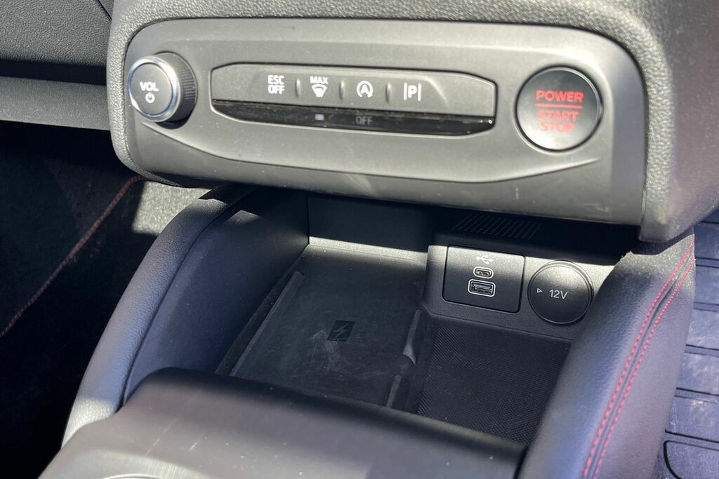 Ford Focus 1.0 Ecoboost Hybrid Mhev St-line X 5Dr, Apple Car Black #24