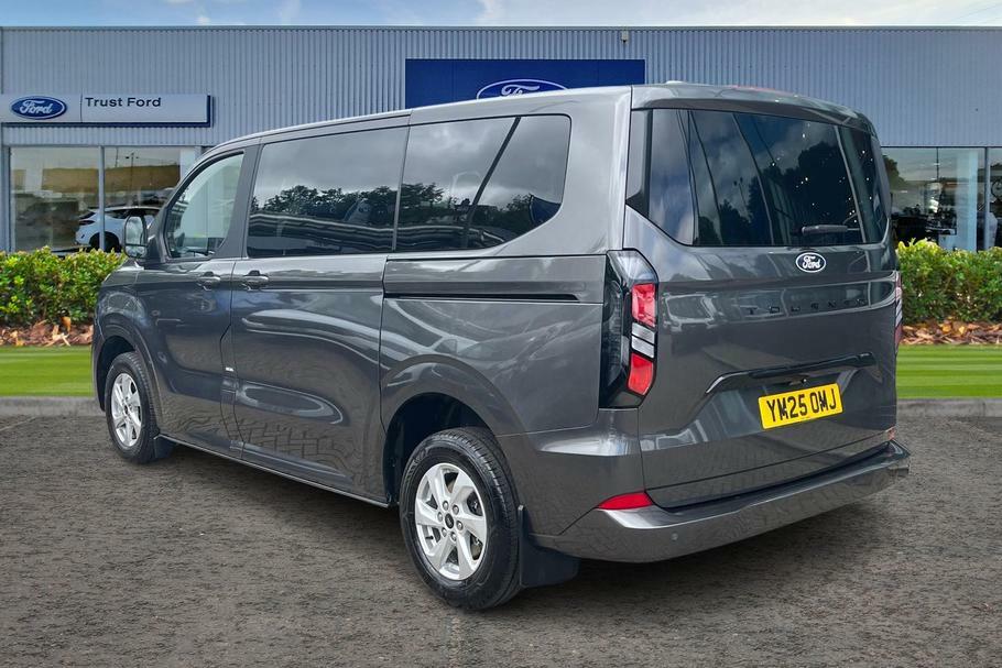 Ford Tourneo Custom 320 Titanium L1 Swb 9 Seat Minibus Fwd 2.0 Ecoblue #2