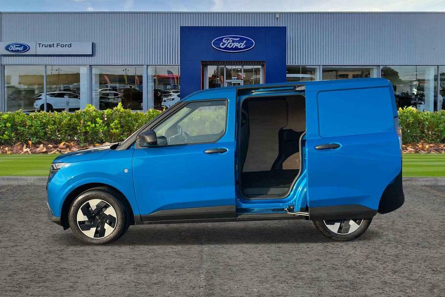 Ford Transit Courier Trend 43Kwh 136Ps LS75PHX Blue #5