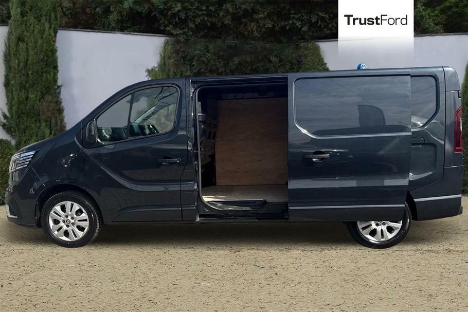 Renault Trafic Extra Ll30 Lwb Blue Dci 130Ps MM74YCT Grey #5