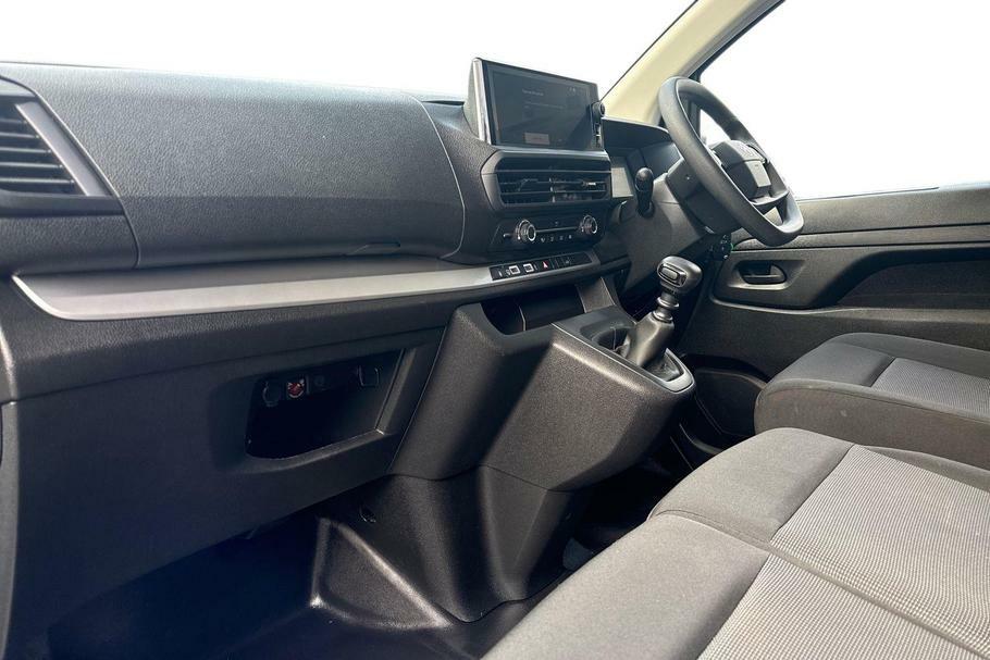 Citroen Dispatch Enterprise M 1.5 Bluehdi 120Ps LD75WUC White #3