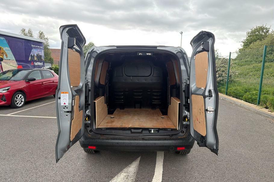 Ford Transit Courier Limited 1.0 Ecoboost 125Ps Silver #6