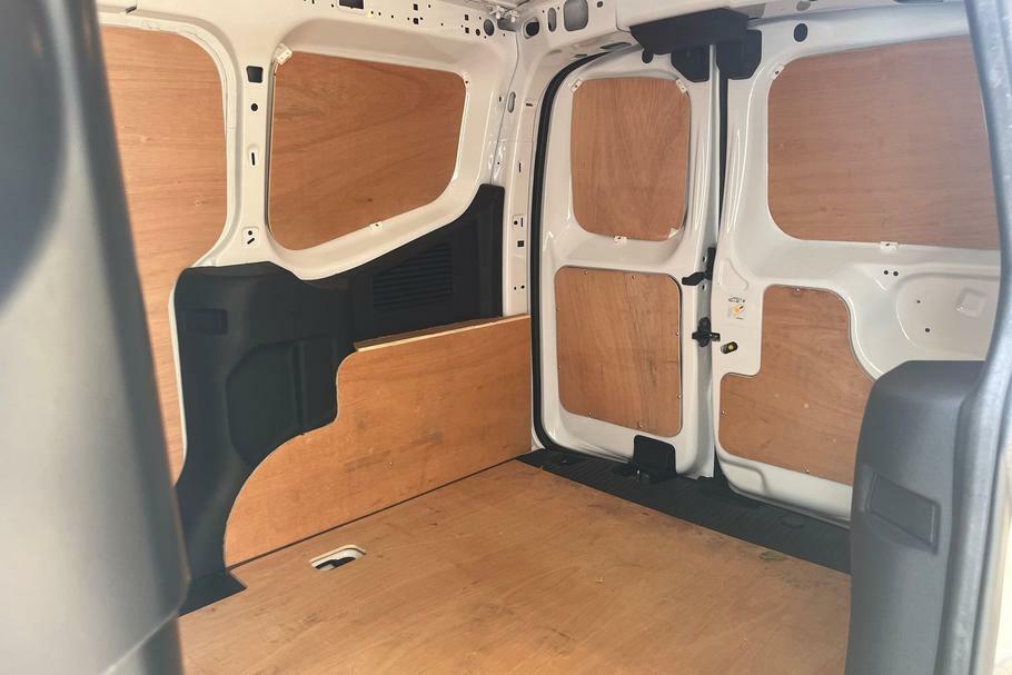 Ford Transit Courier 1.0 Ecoboost 125Ps Limited White #4