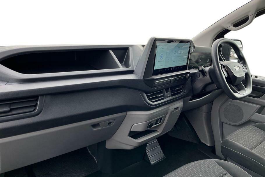Ford Transit Custom 320 Trend L1 Swb Fwd 2.5 Phev 232Ps RJ75YLE #3