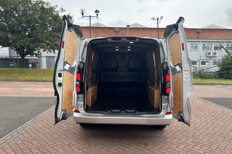 Ford Transit Custom 320 Limited L1 Swb Fwd 2.5 Phev 232Ps Low Roo WP75VZJ Silver #6