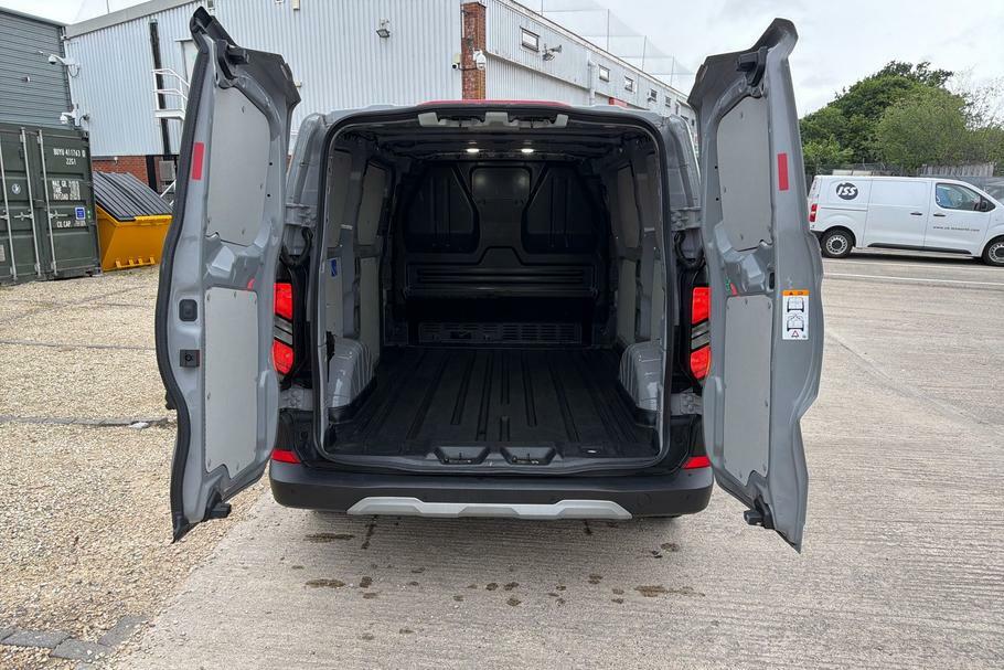 Ford Transit Custom 320 Trail L1 Swb Fwd 2.0 Ecoblue 136Ps Low Roof WP25XKE Grey #6