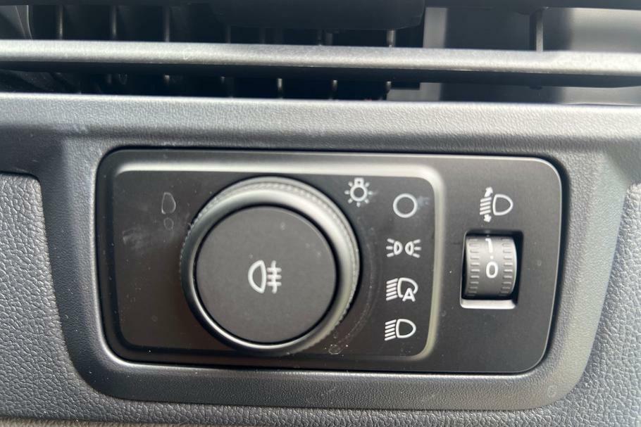 Ford Transit Custom Custom 2.0 300 Lwb Ecoblue Sport Panel Van Die Red #32