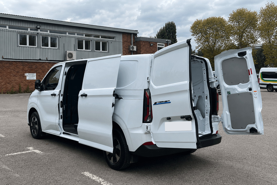 Ford Transit Custom Custom 2.0 300 Lwb Ecoblue Sport Panel Van Die Red #7