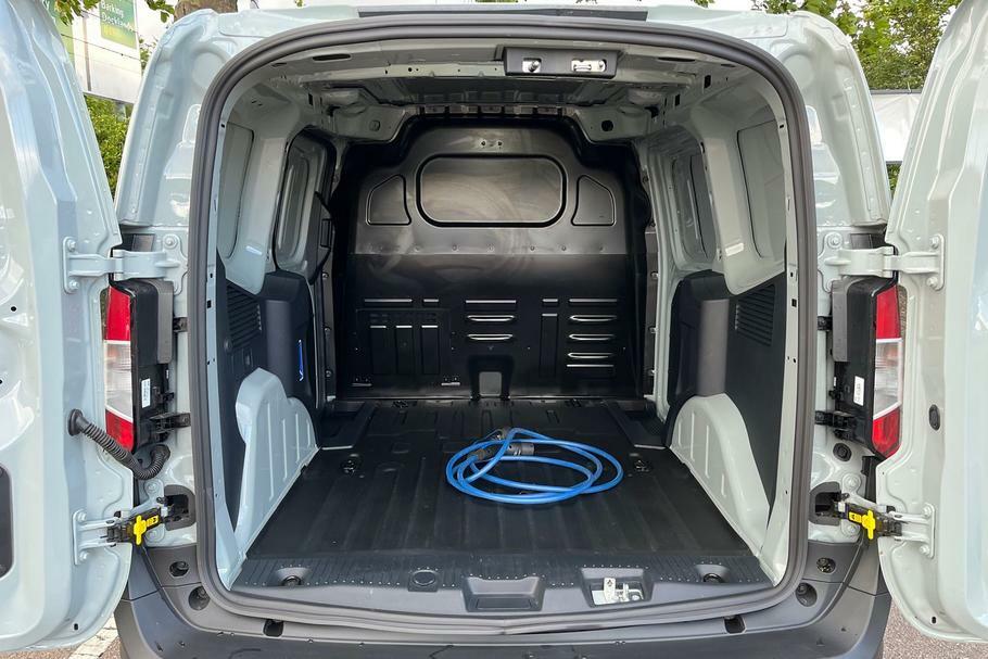 Ford Transit Courier Trend 100Kw 43Kwh Grey #6
