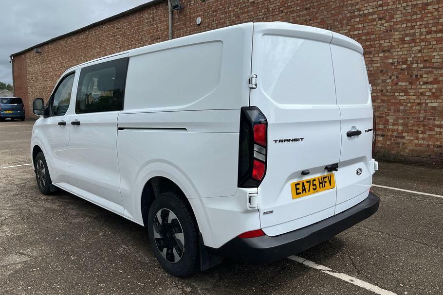 Ford Transit Custom 320 Trend L2 Lwb Double Cab In Van Fwd 2.5 Ph White #2