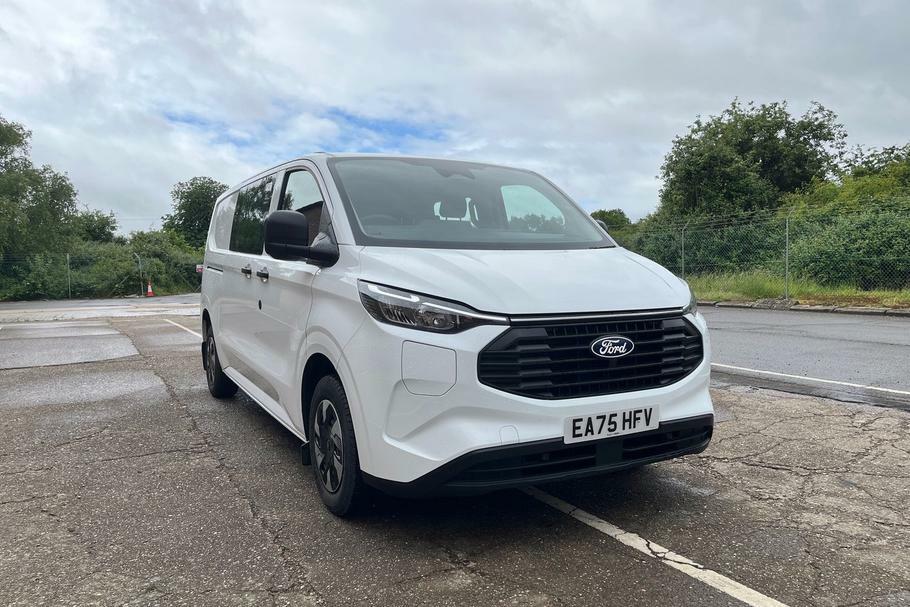 Ford Transit Custom 320 Trend L2 Lwb Double Cab In Van Fwd 2.5 Ph White