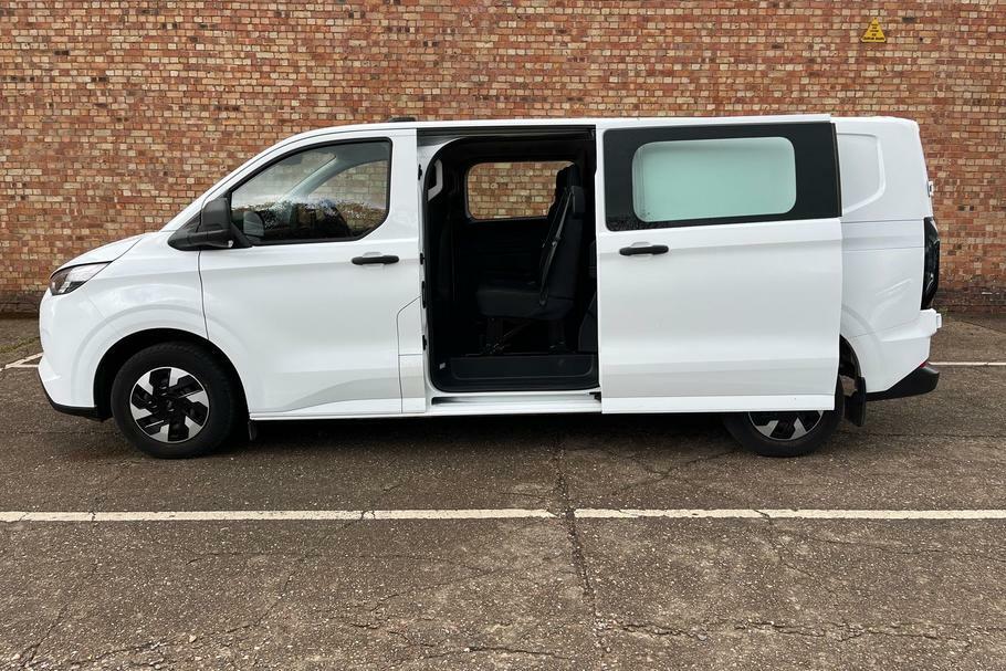 Ford Transit Custom 320 Trend L2 Lwb Double Cab In Van Fwd 2.5 Ph EA75HHC White #5