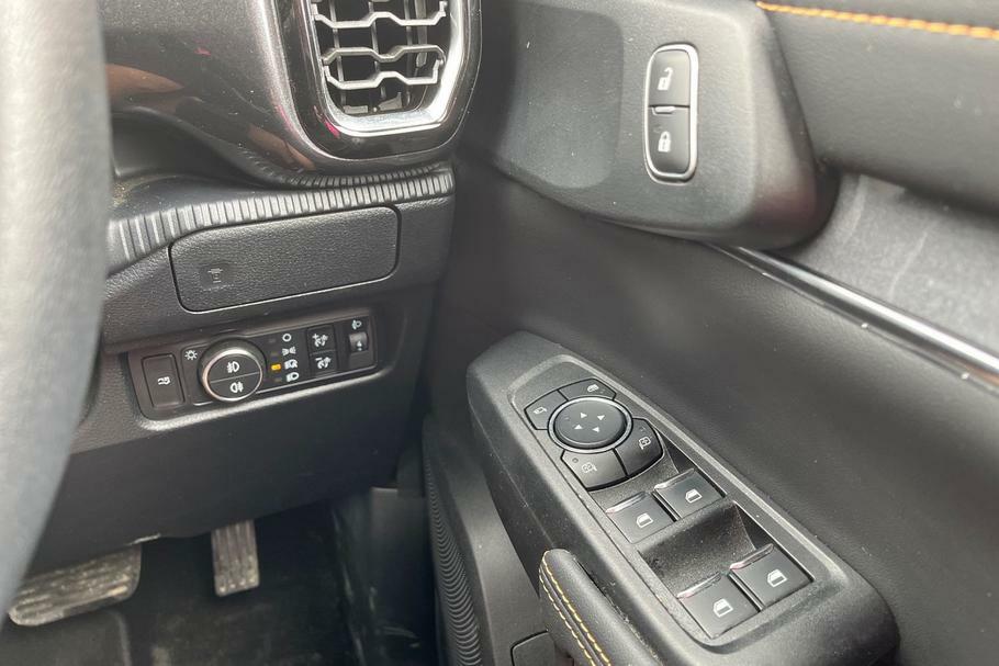 Ford Ranger Pick Up Double Cab Xlt 2.0 Ecoblue 170 Black #25