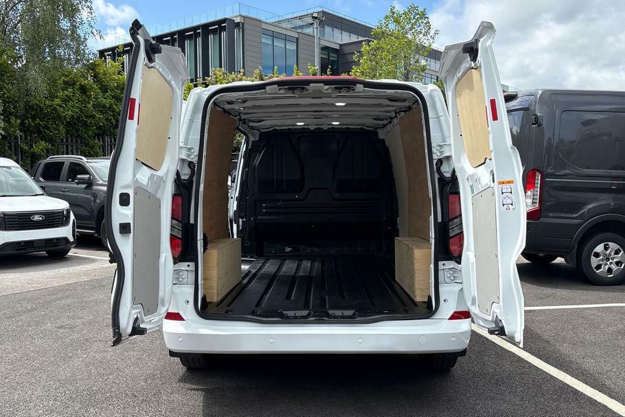 Ford Transit Custom 300 Limited L2 Lwb Fwd 2.0 Ecoblue 136Ps Low Roof White #6