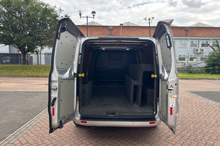 Ford Transit Custom 300 L2 Fwd 2.0 Ecoblue 130Ps Low Roof Limited Silver #6