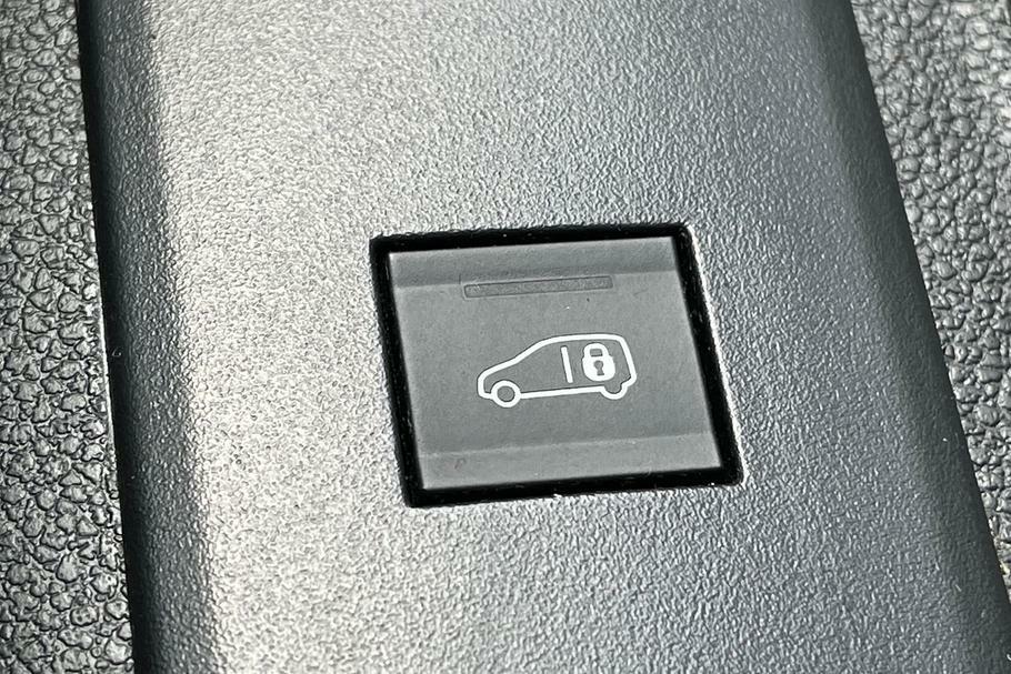 Vauxhall Combo 1.2 Turbo Energy XL Grey #16